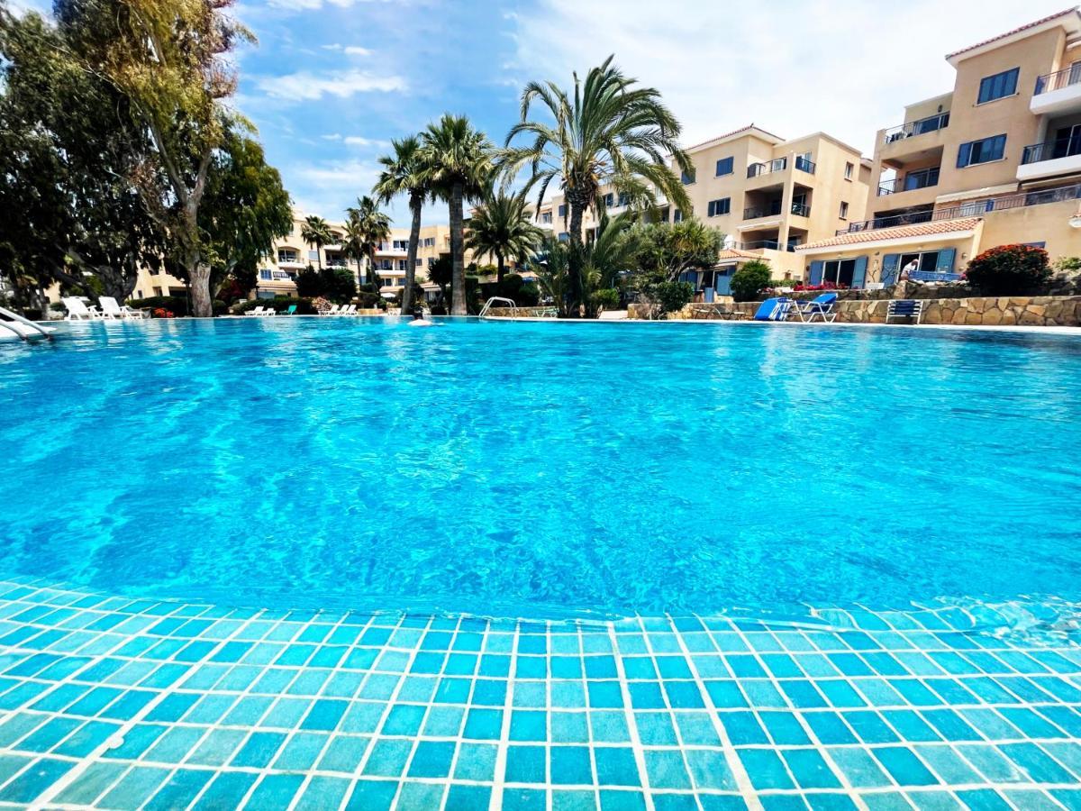 Direct Sea View & Quality Bed - Kings Palace 1 Bed Paphos ภายนอก รูปภาพ