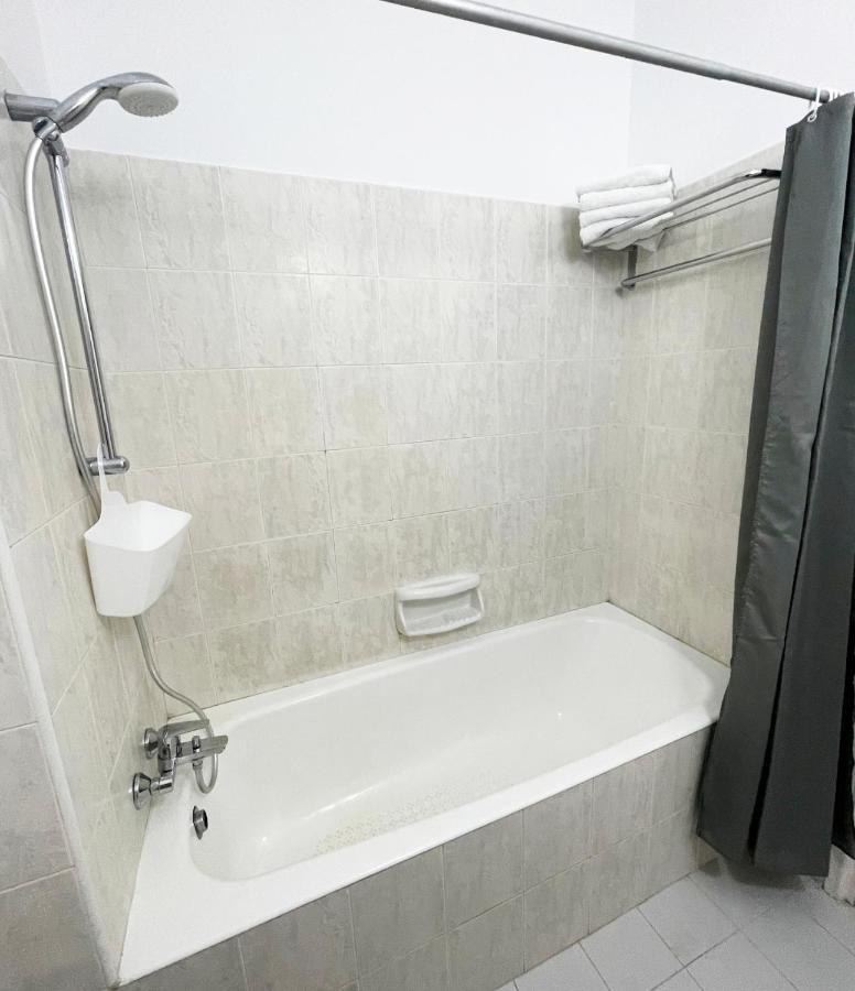 Direct Sea View & Quality Bed - Kings Palace 1 Bed Paphos ภายนอก รูปภาพ